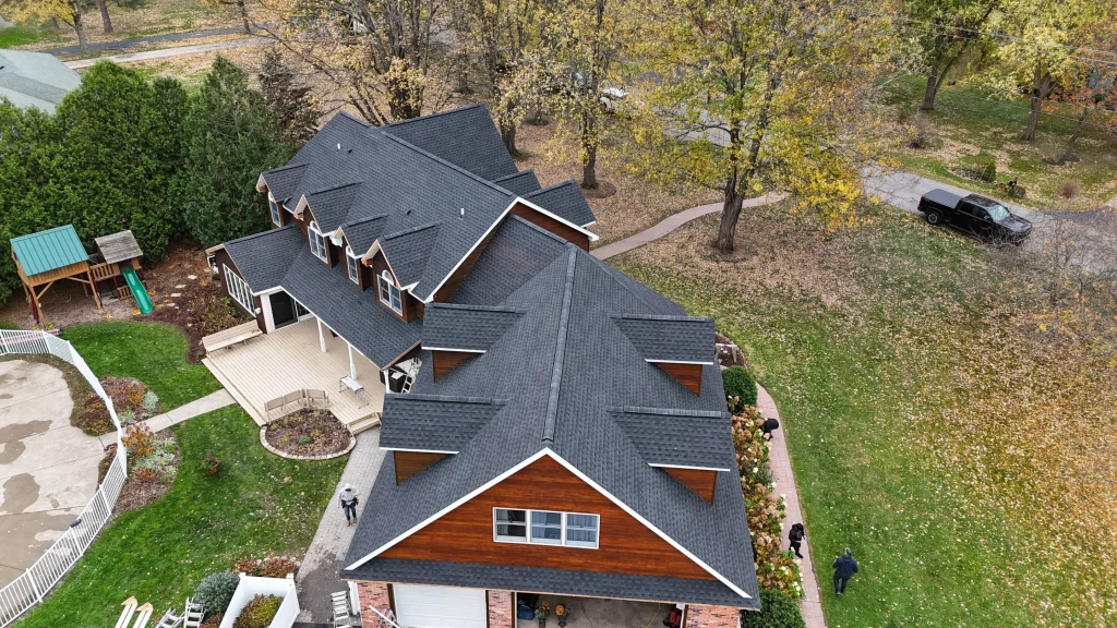 Orchard Park - Showcasing after roof replacement image 1