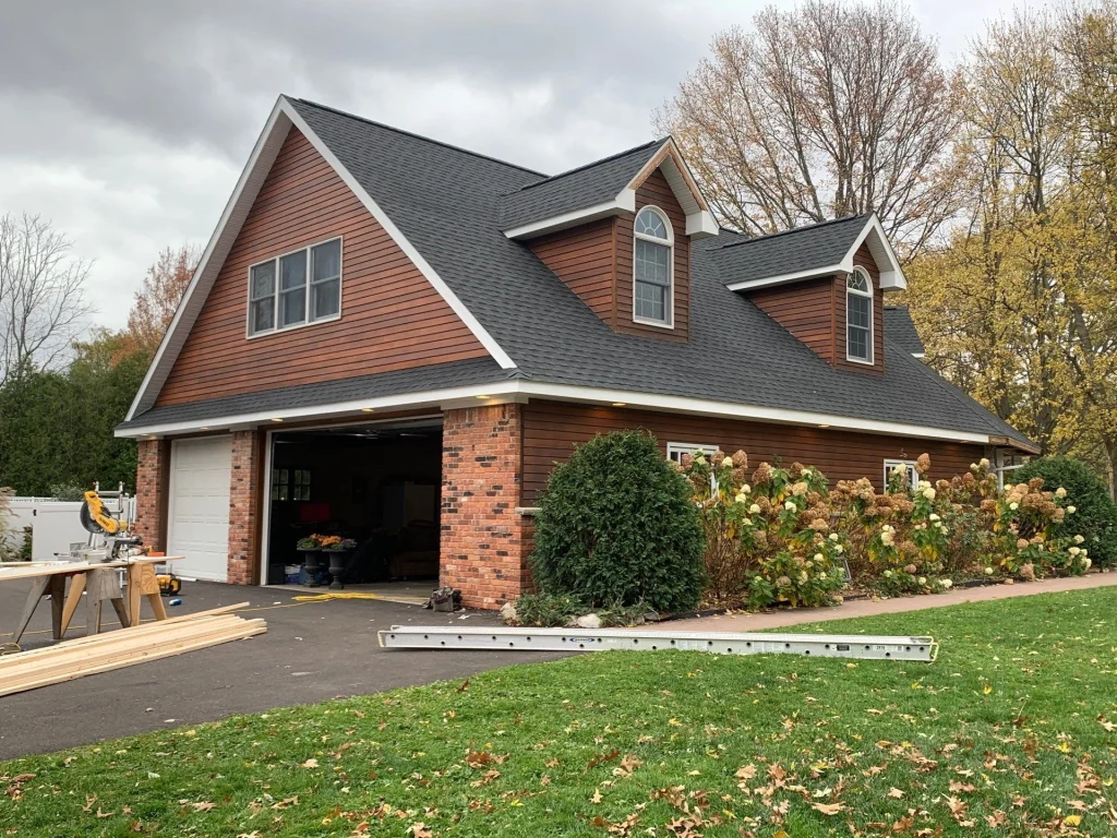 Orchard Park - Showcasing after roof replacement image 3