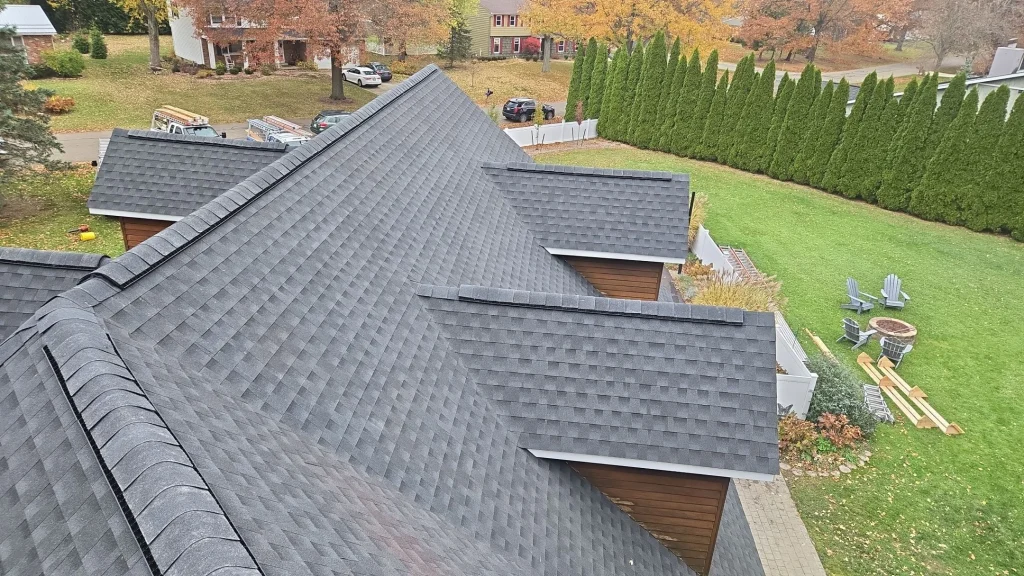 Orchard Park - Showcasing after roof replacement image 5